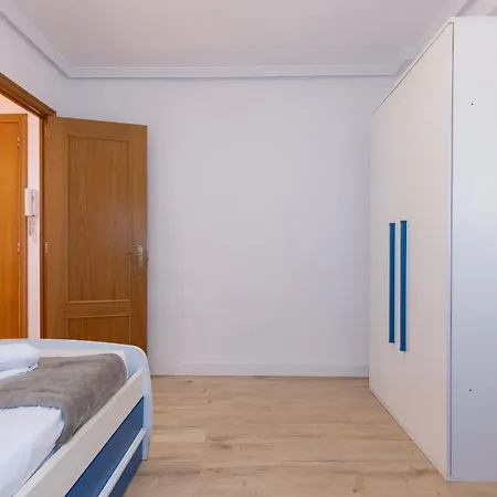 Ritort By Unik Apartament *